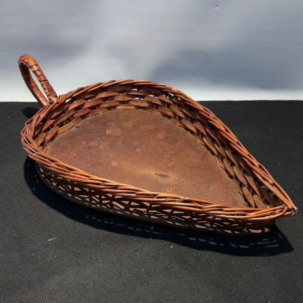 Leaf-Shaped Wicker Basket